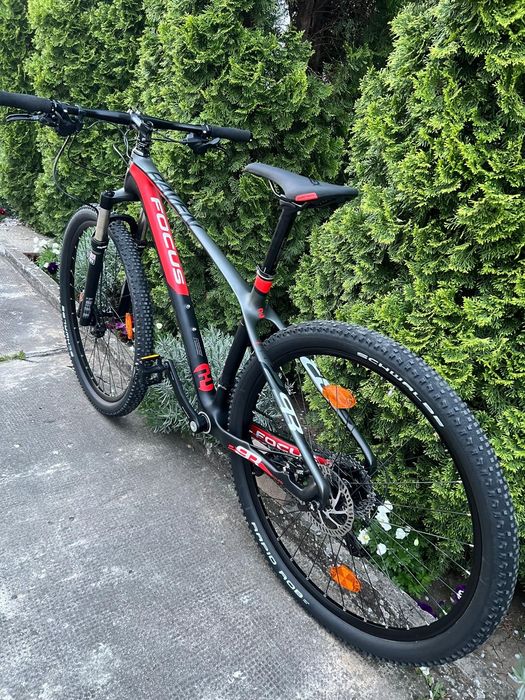 Bicicleta MTB FOCUS RAVEN FULL Carbon M 29" Furca pe Aer 3x10 Shimano SLX