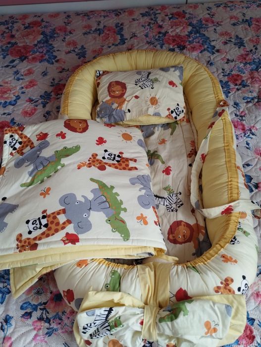 Бебешко гнездо унисекс цвят