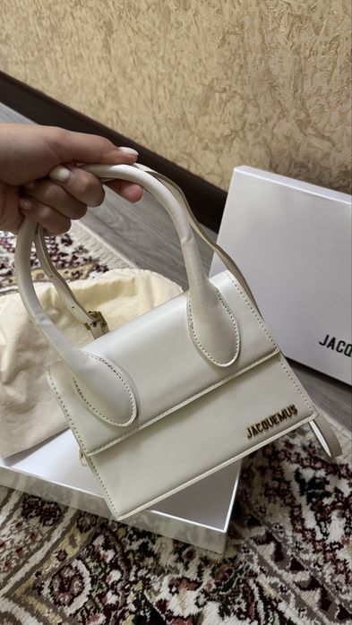 Jacquemus сумка сатылады
