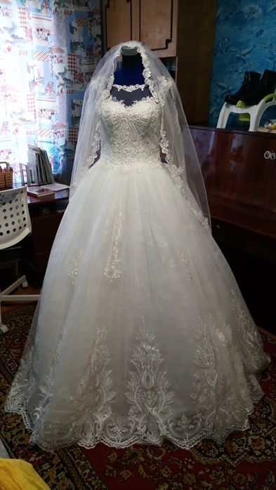 Свадебное новое платье