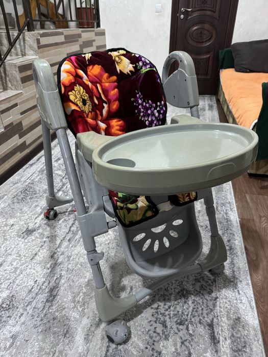 Продам стульчик для кормления