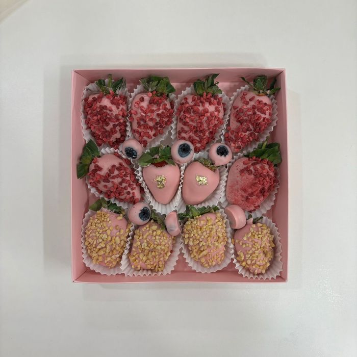 Клубника в шоколаде. 12 шт.