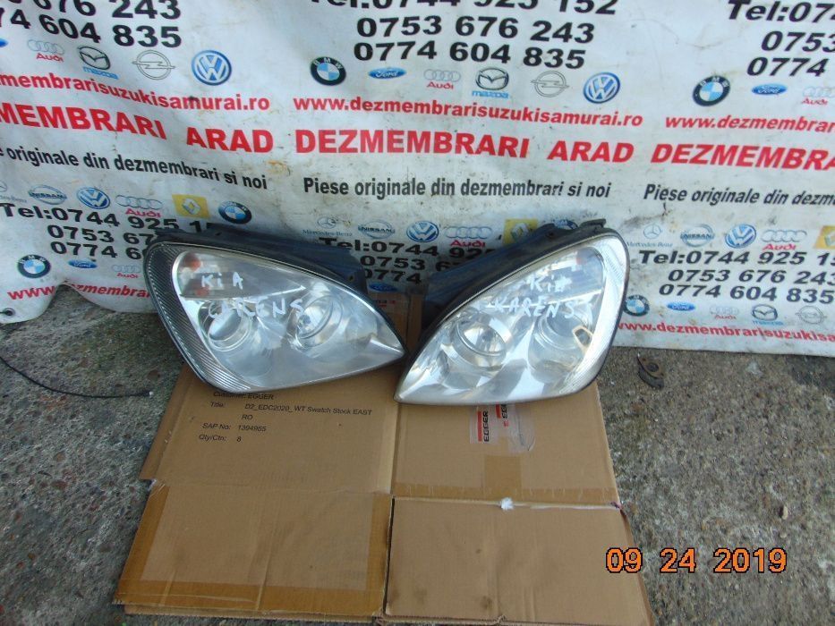 Far Kia Carens 2007-2013 faruri stanga dreapta dezmembrez Kia Carens