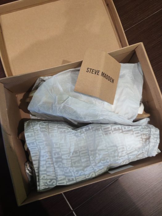 Маратонки Steve Madden 40рр