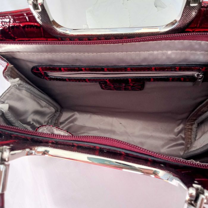 Сумка женская под рептилию