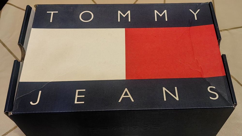 Дамски кожени кецове