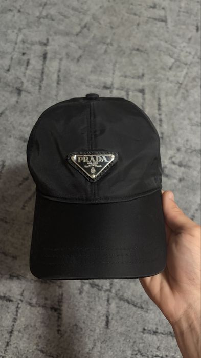 Sapca Prada