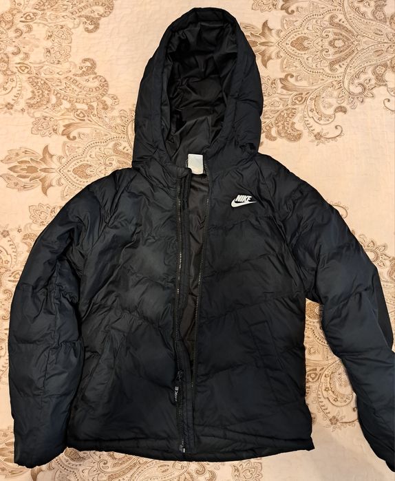 Geaca Nike 147-158 cm