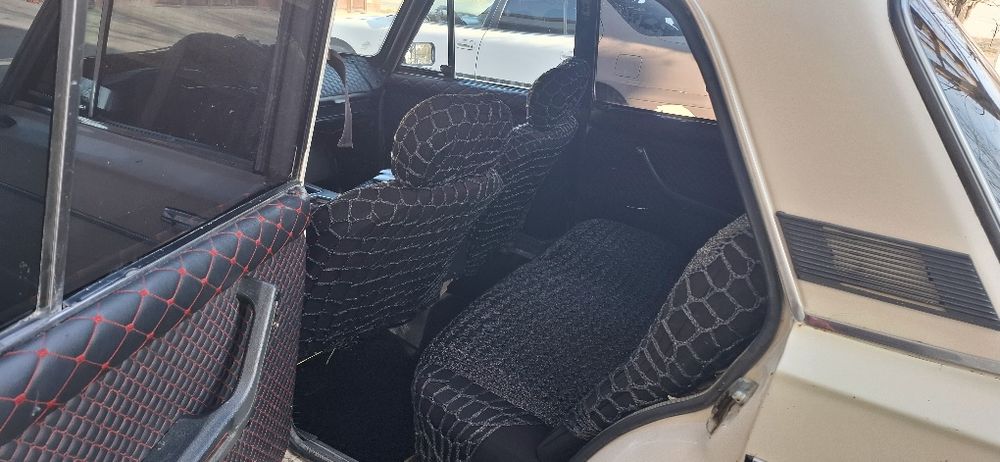 Jiguli Vaz 2106 rangi oq