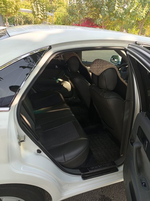 Jentra 2019 mashinaga qarab minilgan