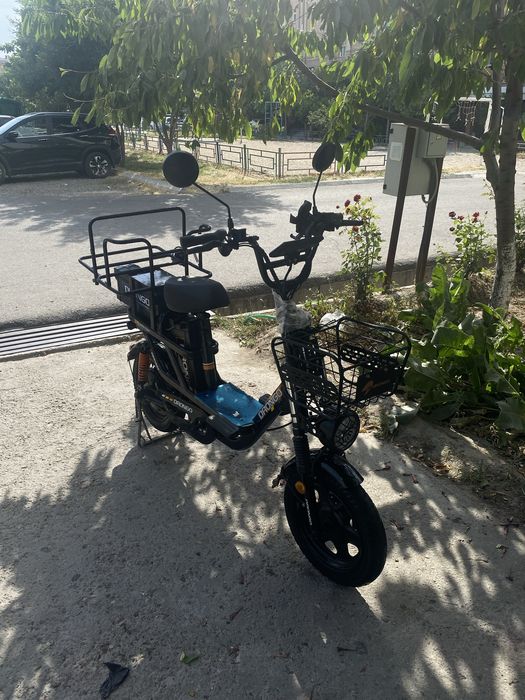 Suxoy Arenda Skuter (MONSTER)