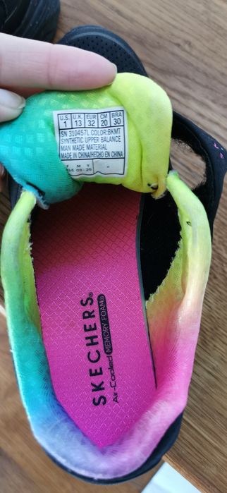 Adidasi Skechers 32