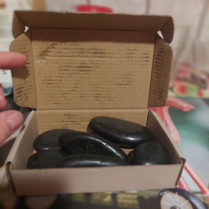 Pietre pt masaj, hot stone