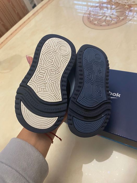 Reebook детски обувки