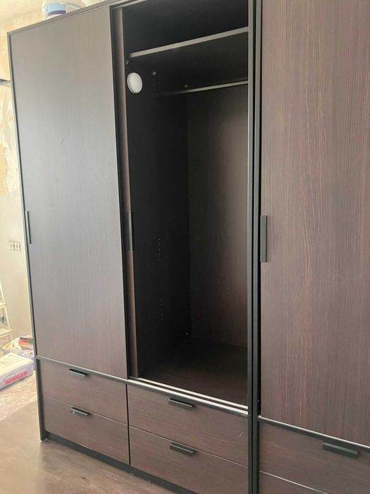 Гардероби и скрин Ikea Trysil