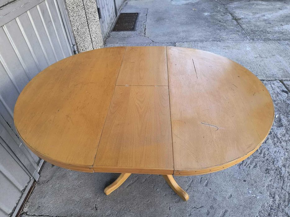 Кухненска маса разтегателна с диаметър 101 см. – масив