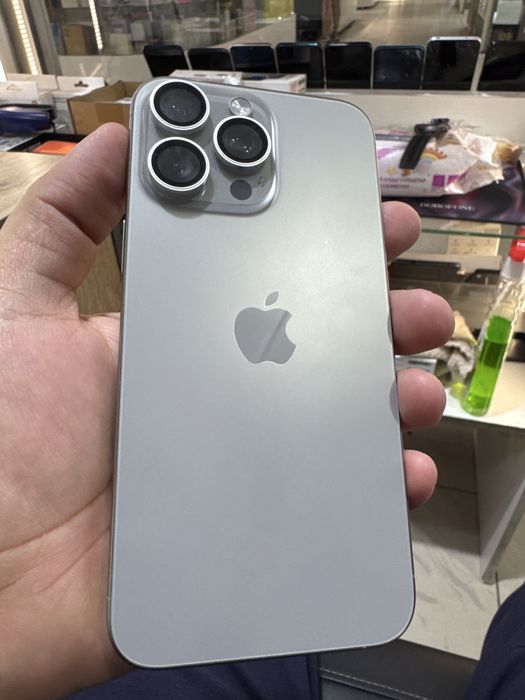 15 pro Max 256 Gb