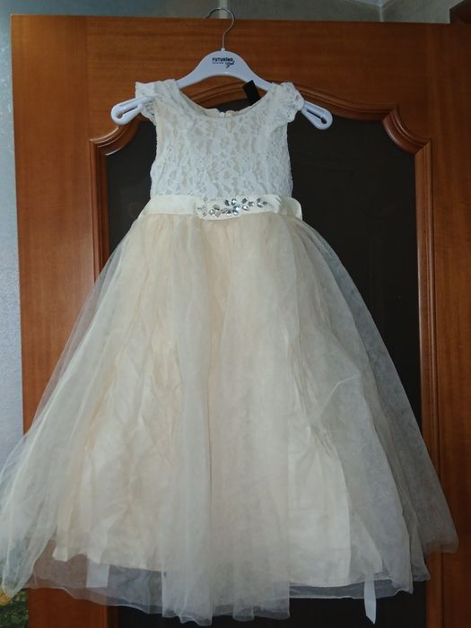 Платье вечернее Б/У