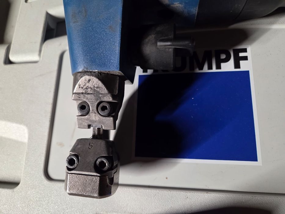 Foarfecă electrică tăiat tablă groasă 5mm TRUMPF