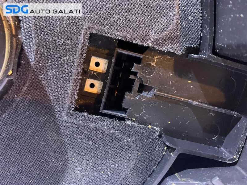 Difuzor Boxa Subwoofer Stanga Podea BMW Seria 3 F30 F31 F32 2011 - 2019 Cod 9210147 65139210147-06 [D0300]