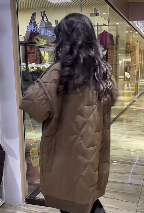 Продам демисезонную куртку