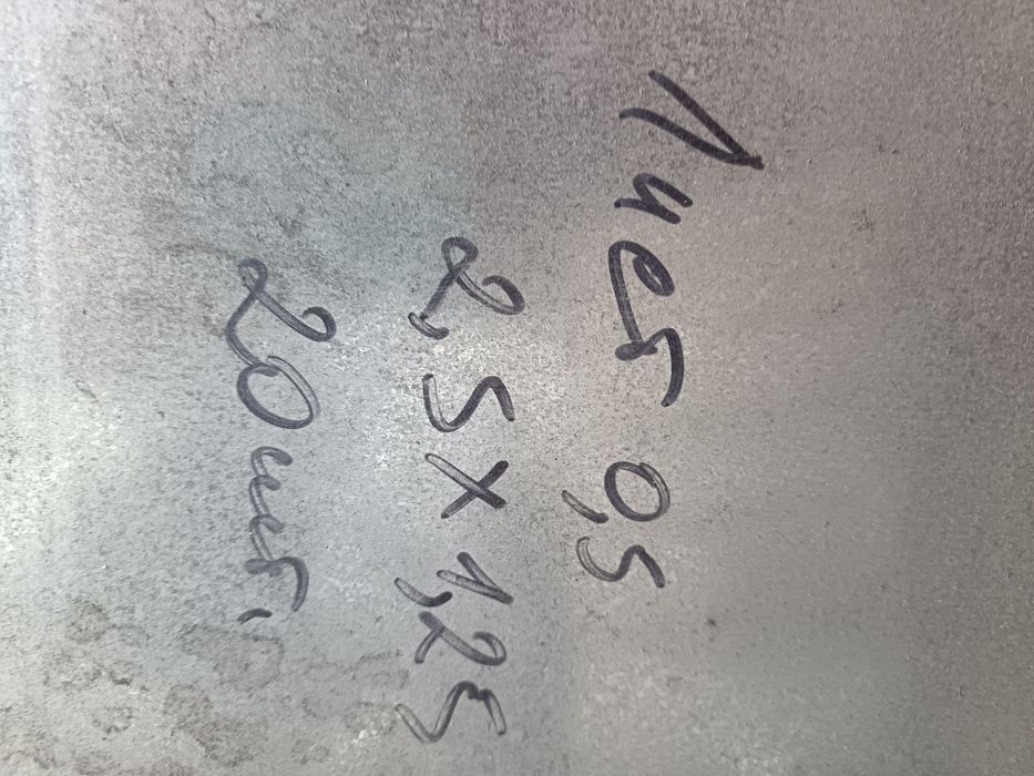 Продам листы новые