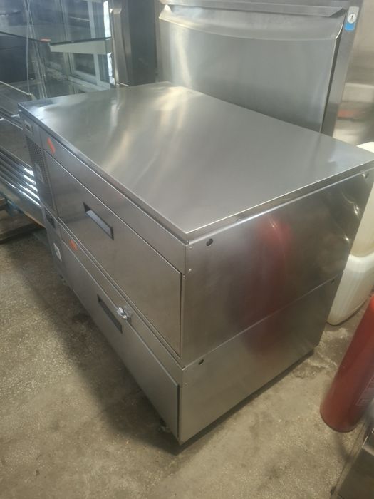 Хладилнамаса чекмеджета  FOSTER