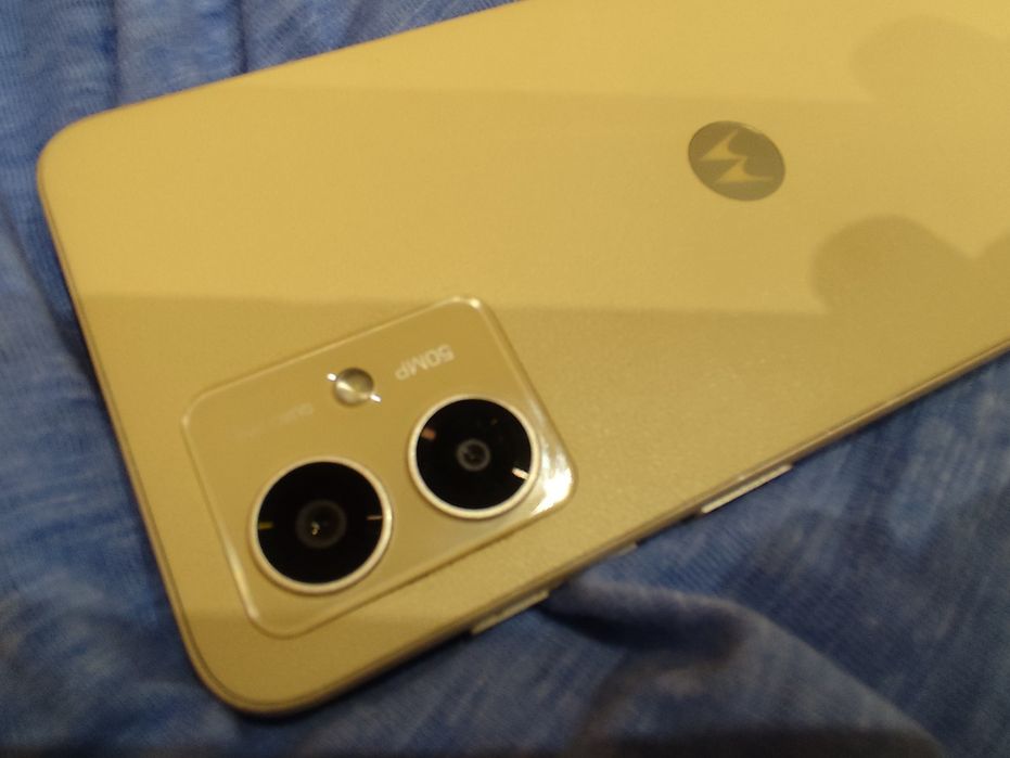 Motorola G14 като нов от магазина е!..