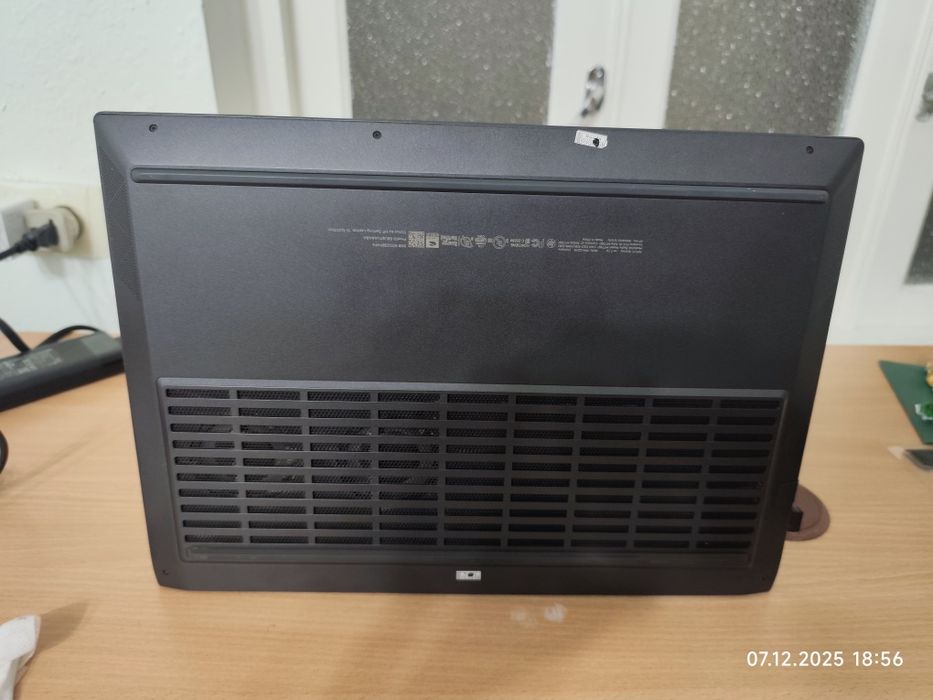 HP Victus 15  i5-12450H Ram: 32Gb SSD: 512Gb