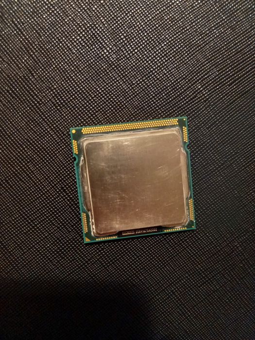 Процесор Intel Core i5-760