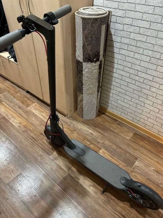 Самокат XIAOMI Mi 1S