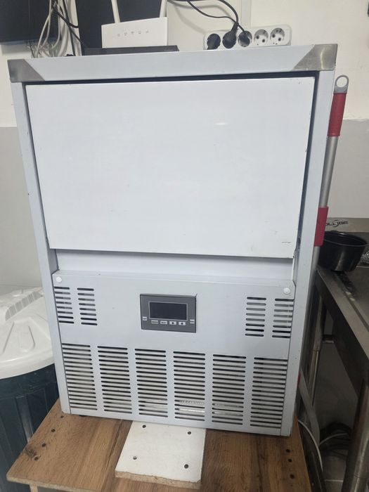 Льдогенератор новый