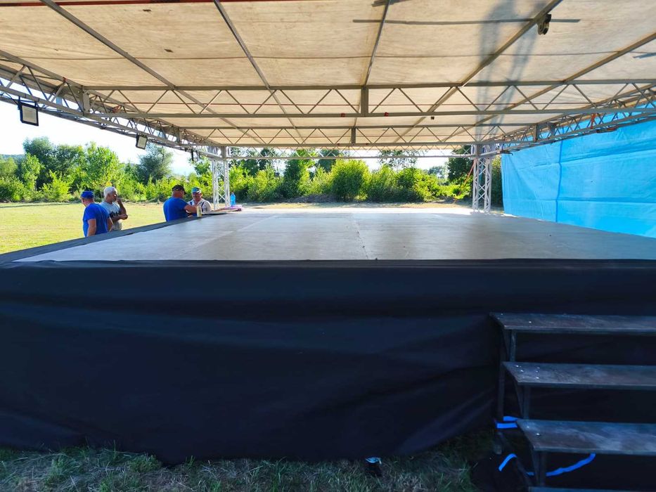 scena pentru evenimente