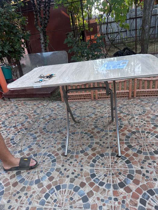 Masa Curte Noua