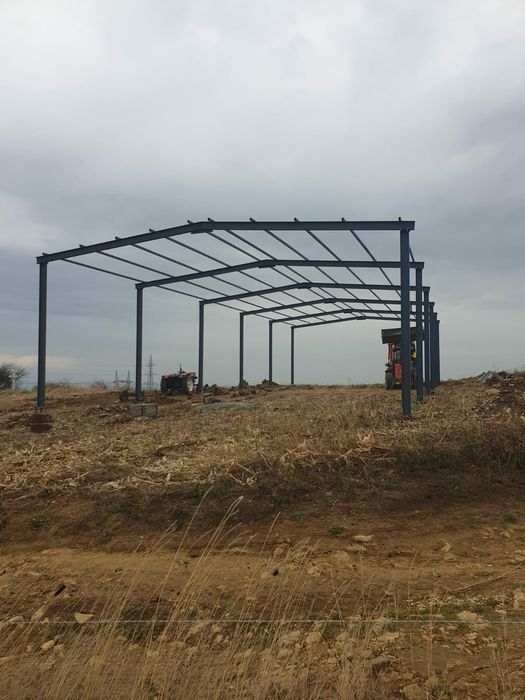 hale si structuri metalice