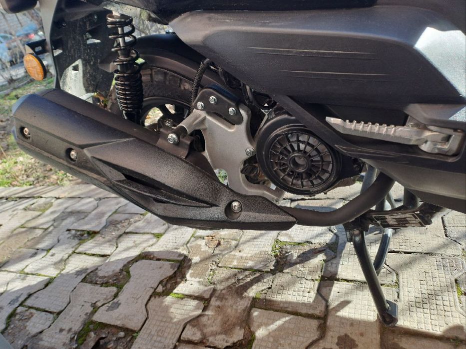 Скутер "Танк" 150см³