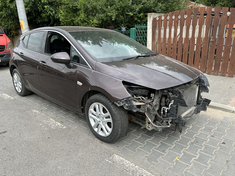 Capota Opel Astra K Din dezmembrari