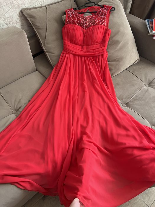 Дизайнерское вечернее платье