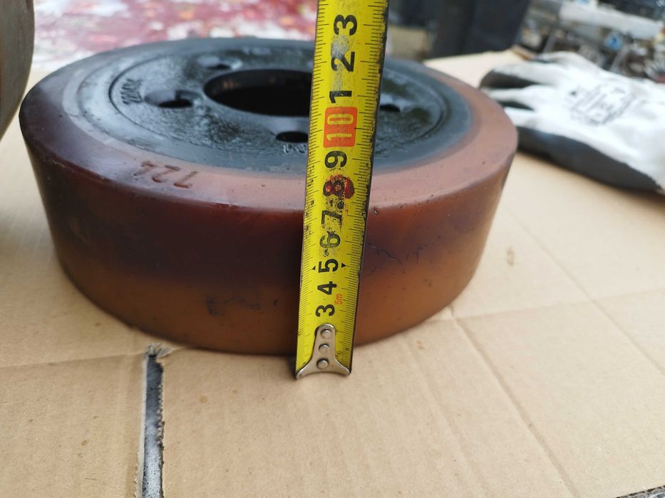 Rola cauciuc cărucior transpaleta lisa