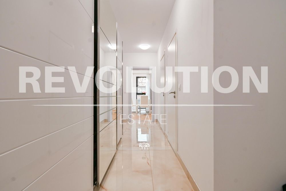 Дава се под наем Тристаен апартамент в София, Малинова долина - 120 кв.м за 920 € - Снимка #7