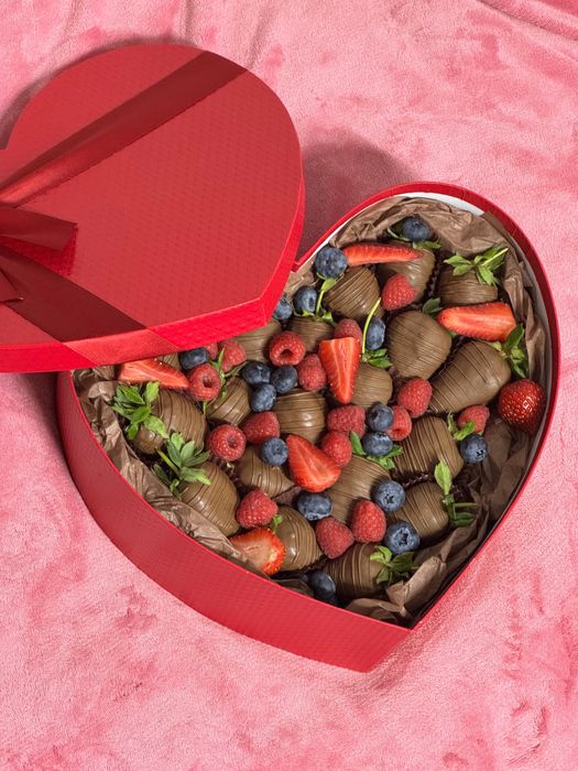 клубника в шоколаде