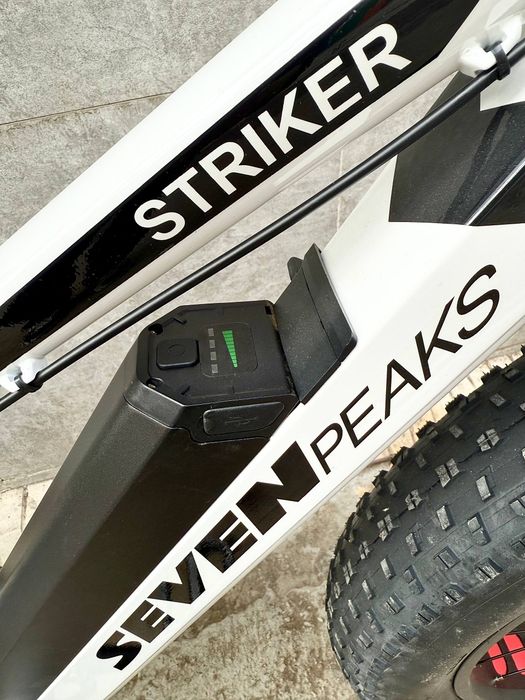 Новый электровелосипед размер 26 4.9