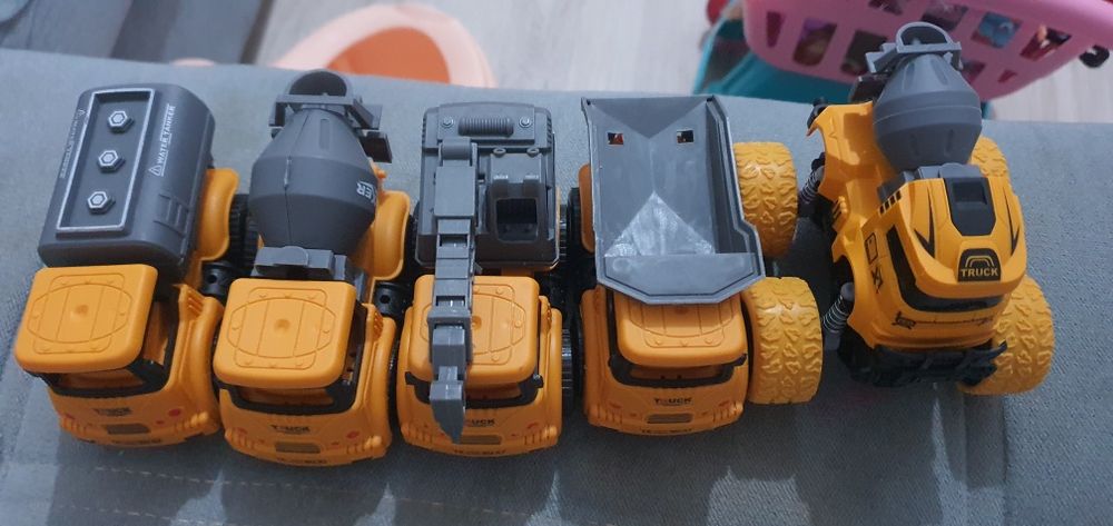 Набор машинок 5 штук