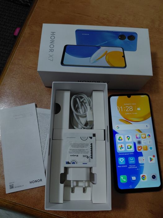 телефон Honor x7