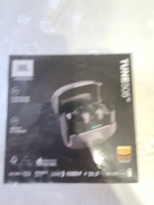 Наушники продаю хорошие