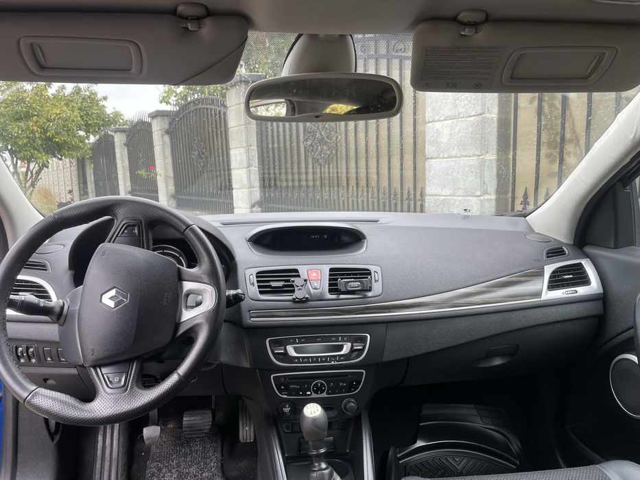 RENAULT Megane 2010 — imagine 4