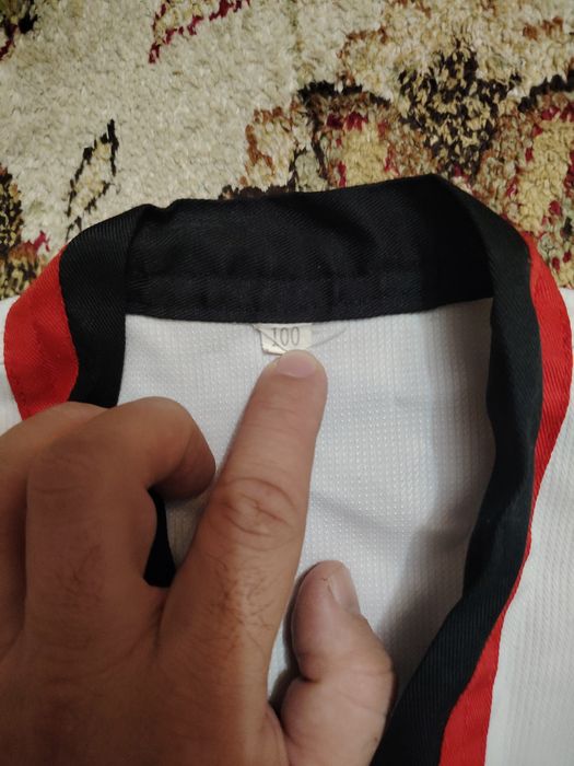 Продам инвентарь и форму для таеквондо