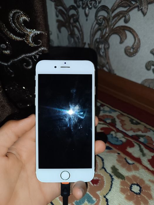 iPhone 6 16 Гб состояние идеальное