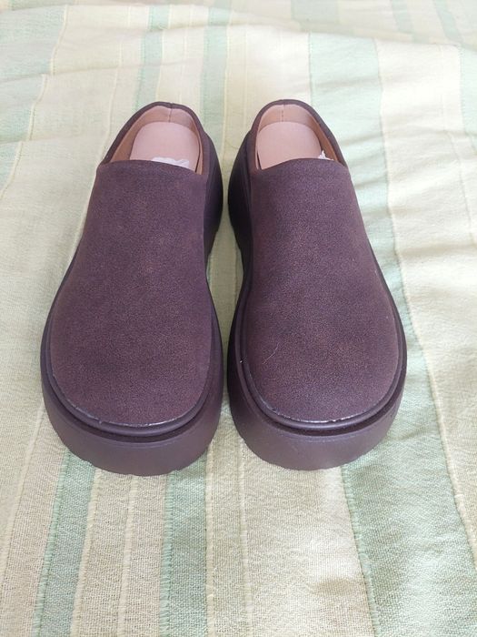 Лятно сабо от набук