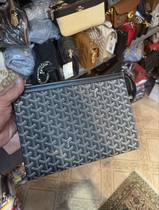 Мъжка чанта клъч Goyard